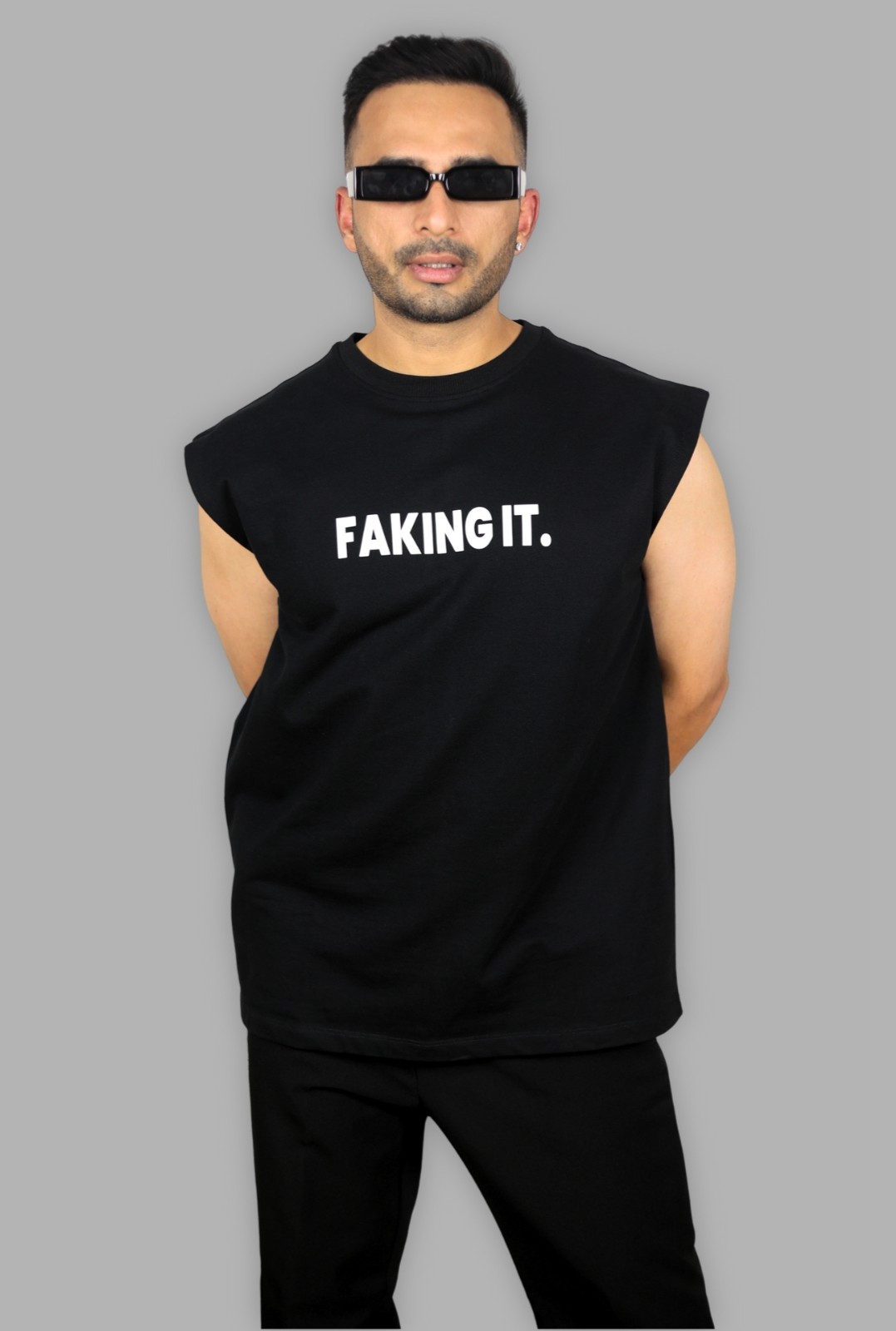FAKING IT - 76